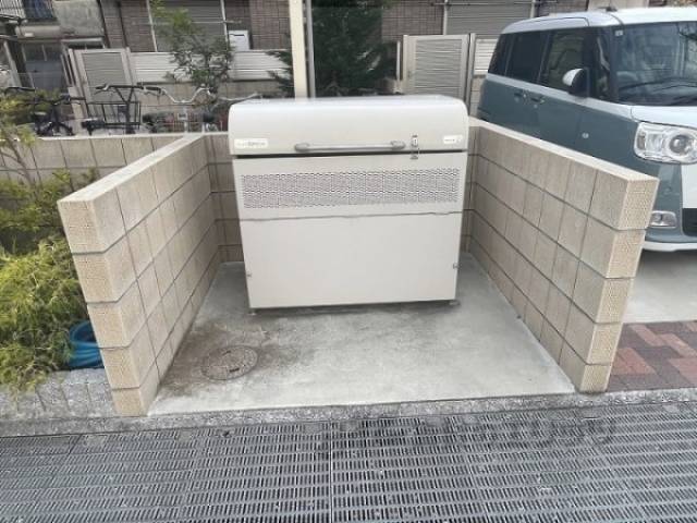 ゴミ置き場