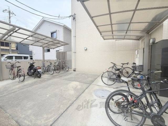 駐輪場