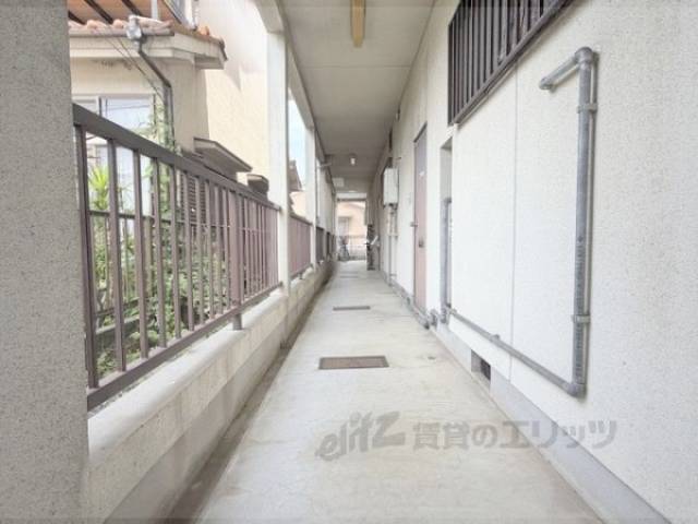 廊下　1階廊下