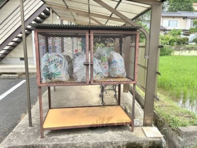 ゴミ置き場