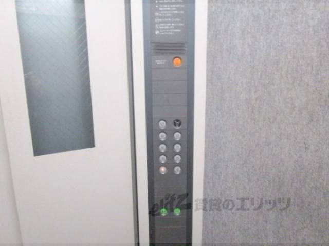 エレベーター