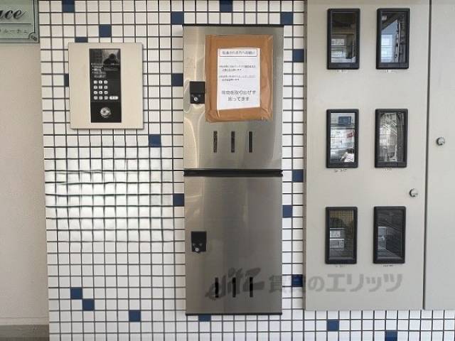 宅配ボックス