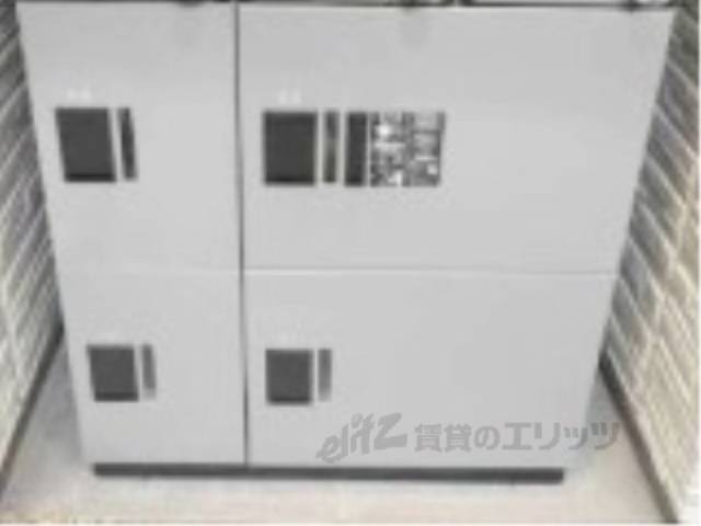 宅配ボックス　同仕様