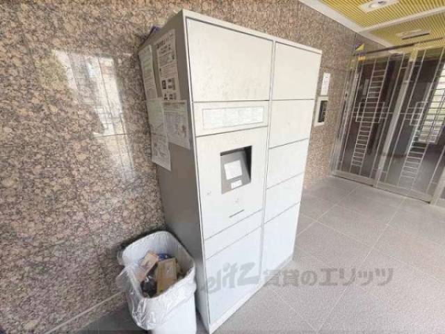 宅配ボックス
