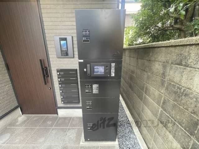 宅配ボックス