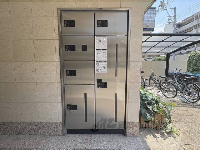 宅配ボックス