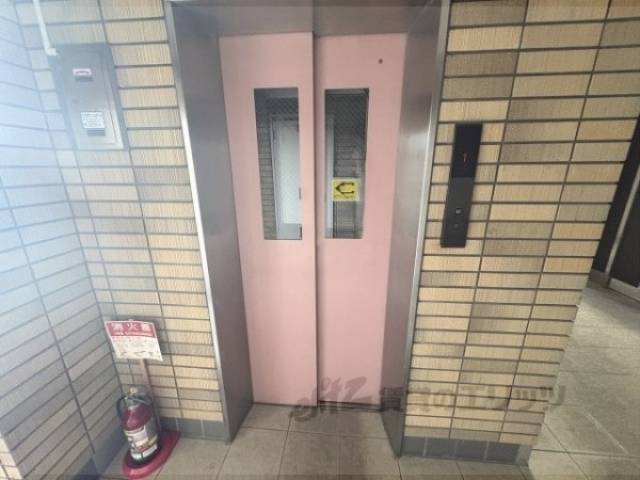 エレベーター