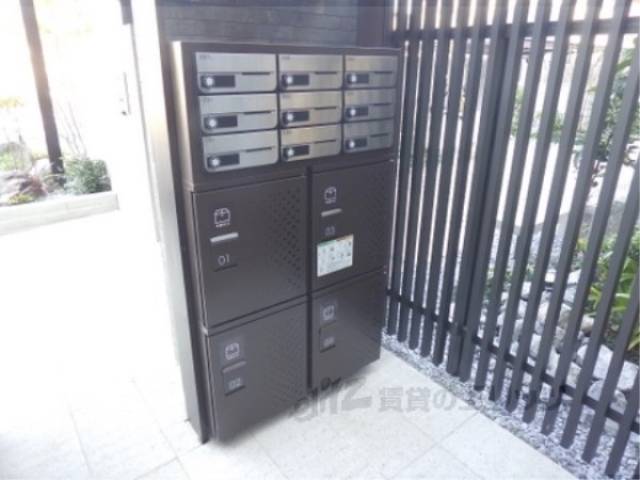宅配ボックス