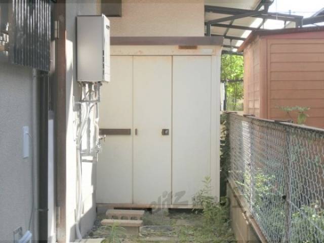 屋外倉庫