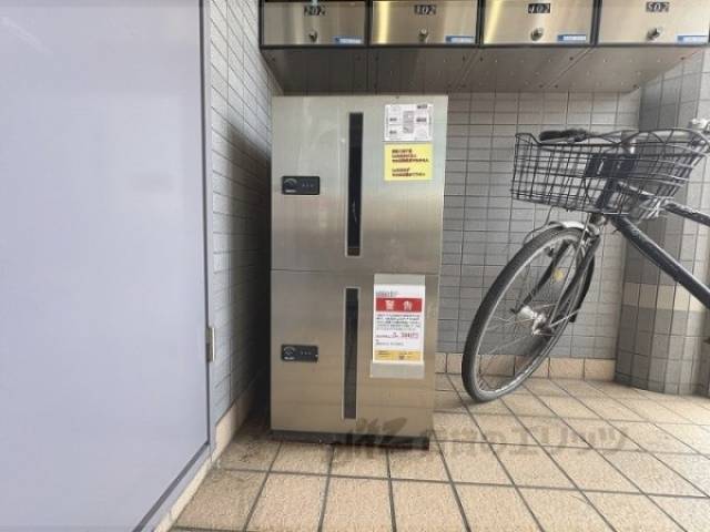 宅配ボックス