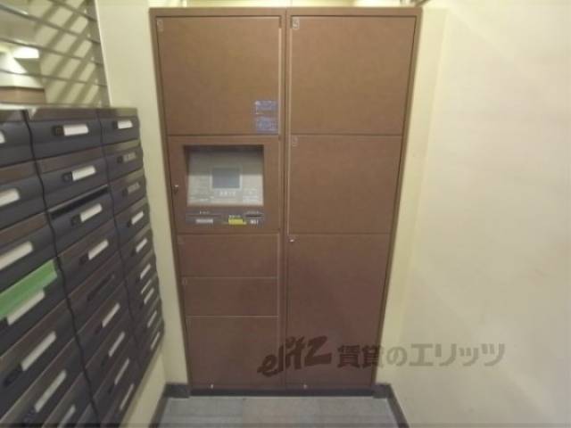 宅配ボックス