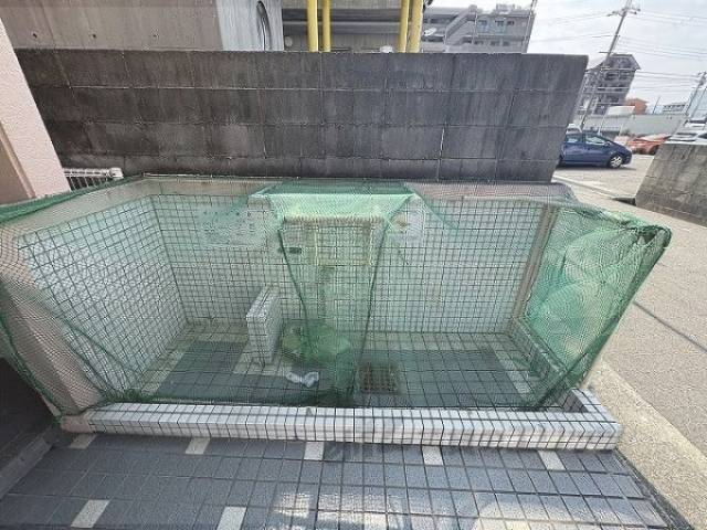 ゴミ置き場