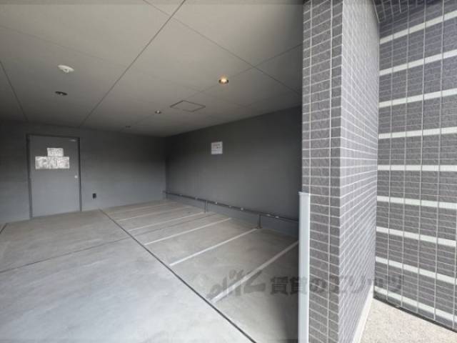 駐輪場　バイク置き場
