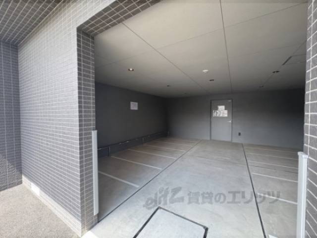 駐輪場　バイク置き場