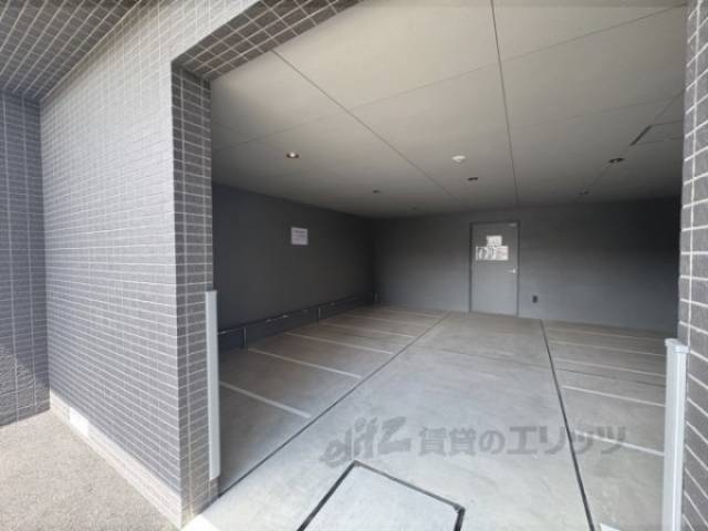 駐輪場　バイク置き場