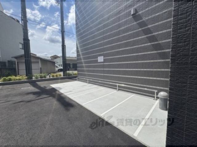 駐輪場　バイク置き場
