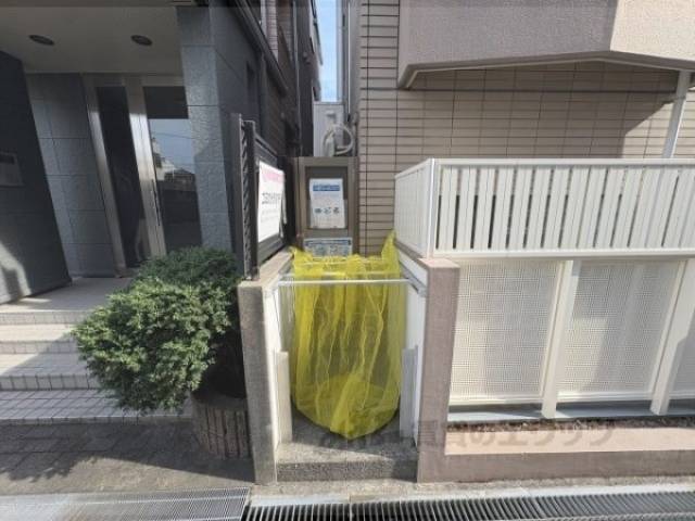 ゴミ置き場
