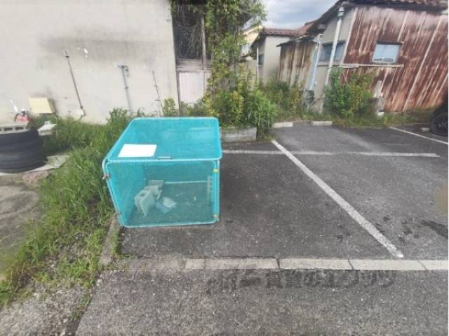 ゴミ置き場