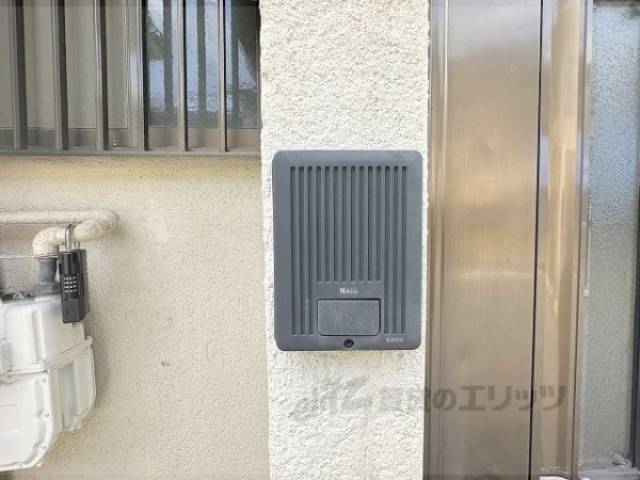 インターホン
