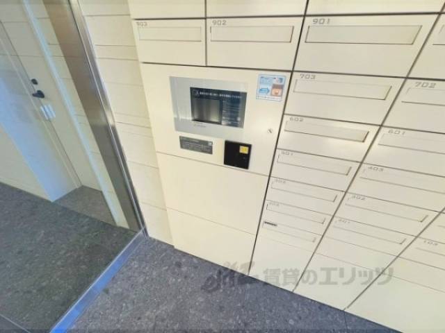 宅配ボックス