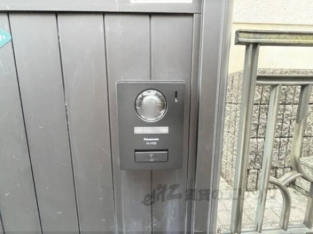 インターホン