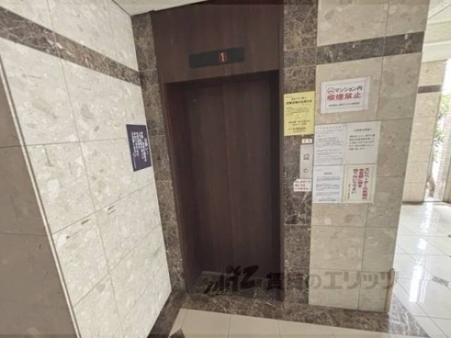 エレベーター