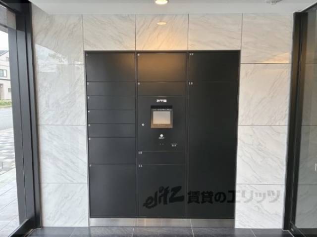 宅配ボックス