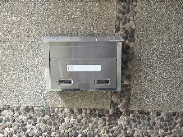 ポスト