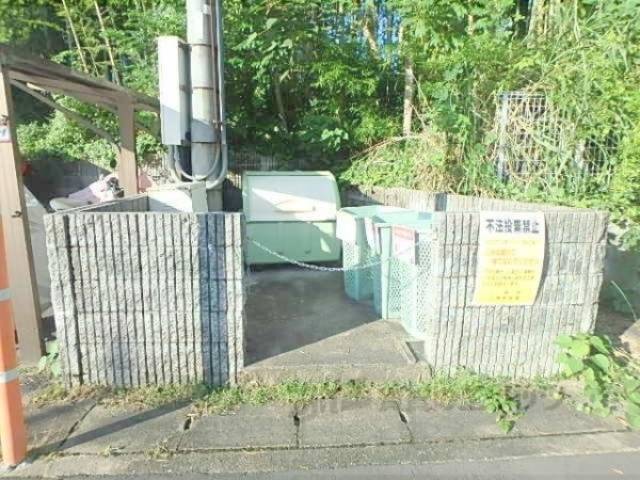 ゴミ置き場