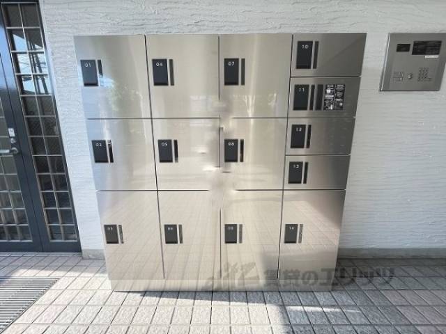 宅配ボックス