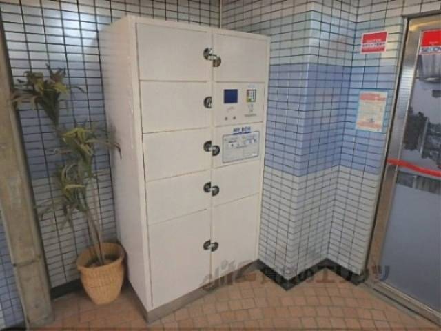 宅配ボックス