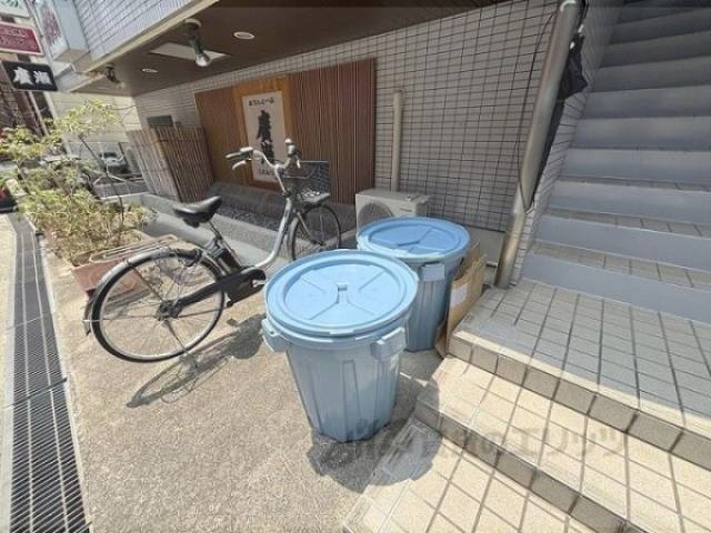 ゴミ置き場