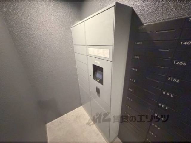 宅配ボックス