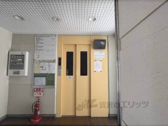 エレベーター