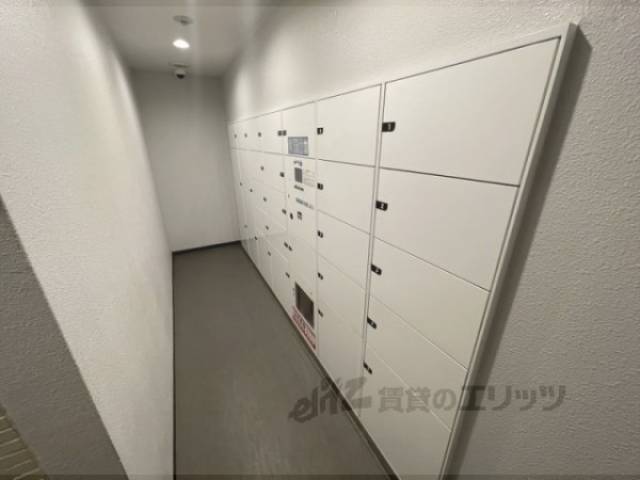 宅配ボックス