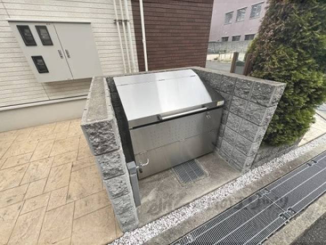 ゴミ置き場