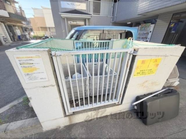ゴミ置き場
