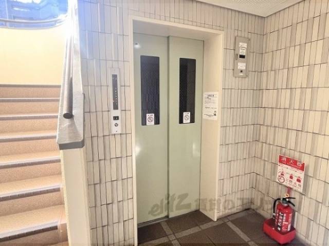 エレベーター