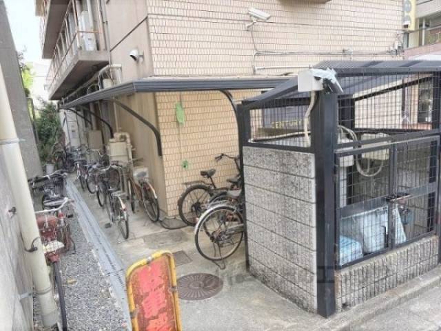 ゴミ置き場