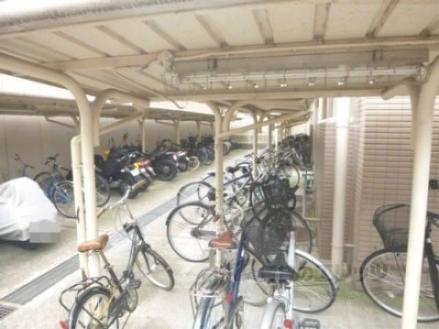駐輪場