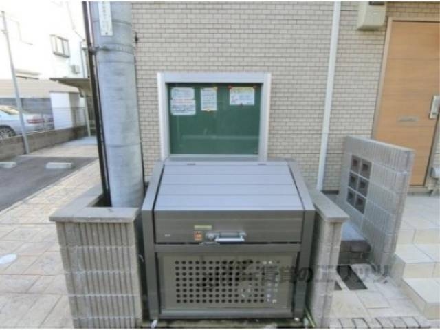 ゴミ置き場