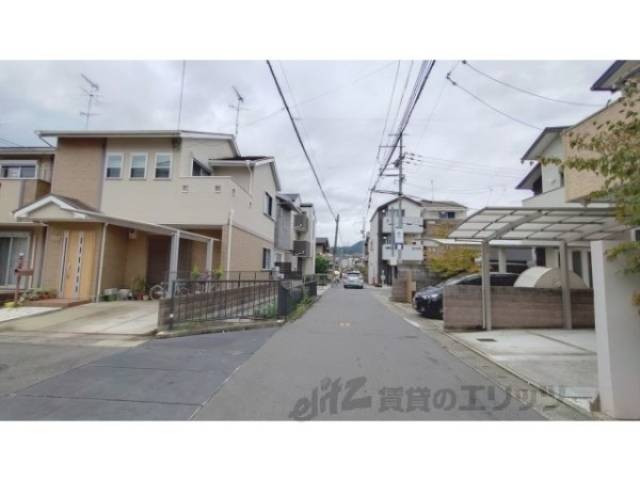 前面道路　東側