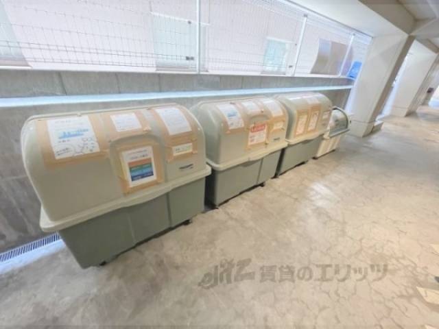 ゴミ置き場