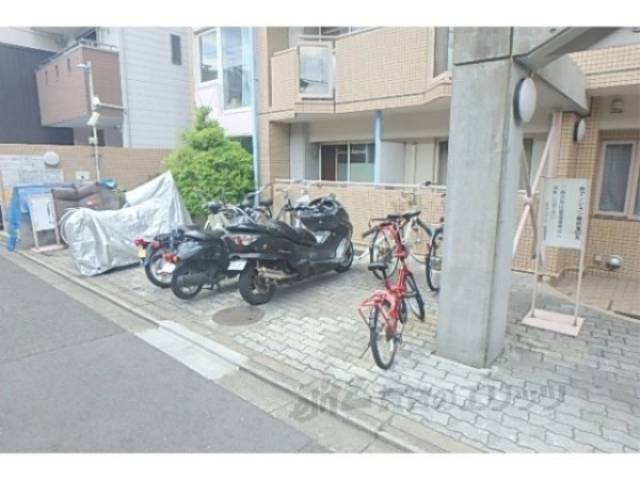 駐輪場