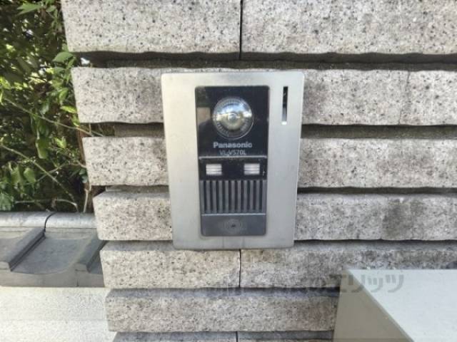 インターホン