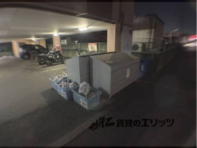 ゴミ置き場