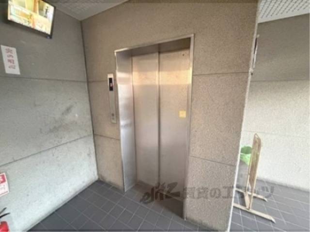 エレベーター