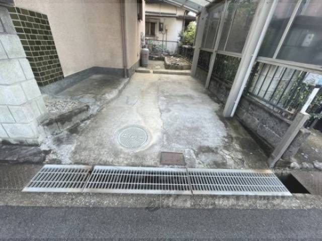 駐車場　駐輪場