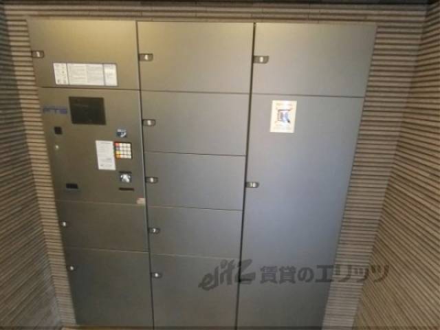 宅配ボックス