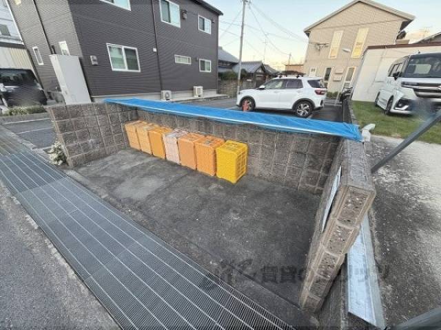 ゴミ置き場